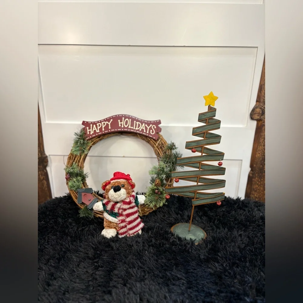 Unbranded Holiday Bear & Metal Tree Decoration with Wreath – Festive Decor